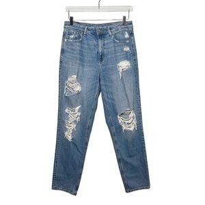 American Eagle Comfort Stretch Waistband Light Wash Women’s Mom Jeans Sz 8 Long